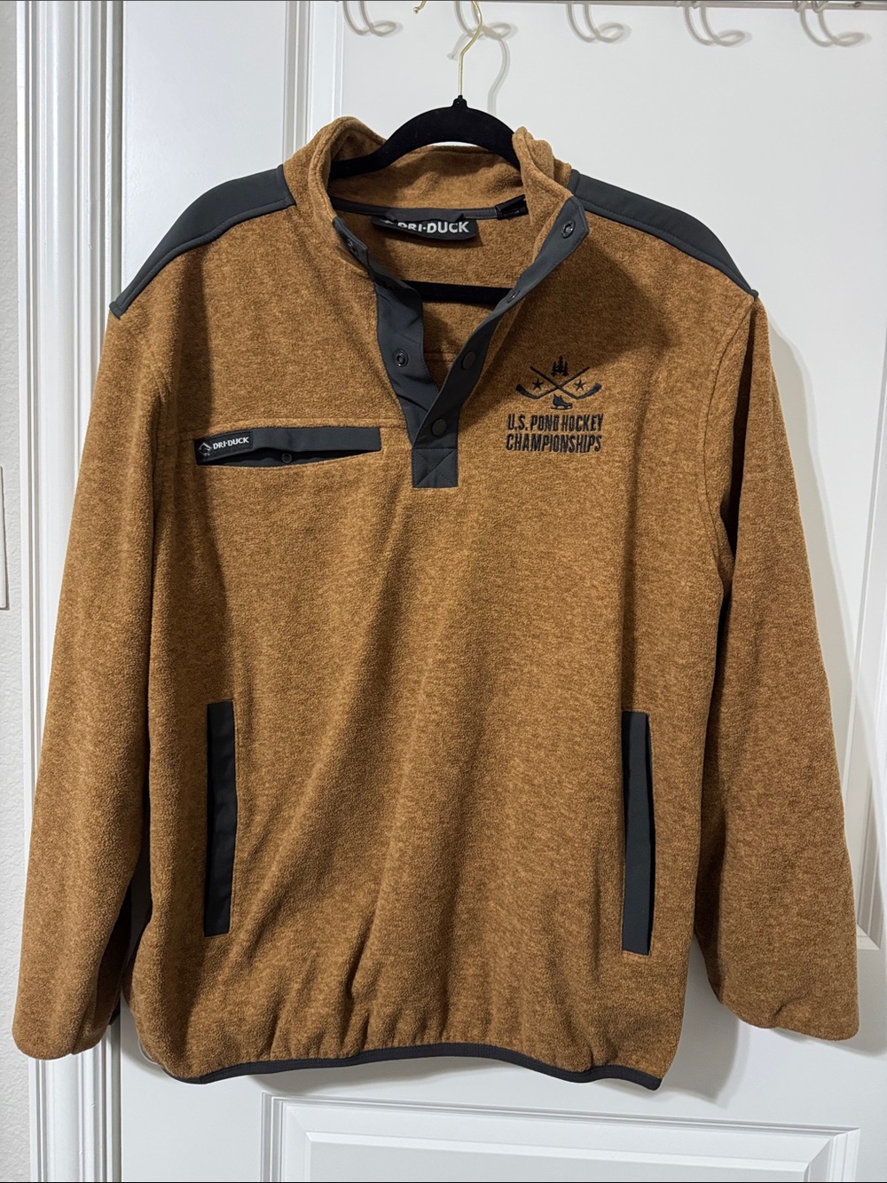 Dri-Duck U.S. Pond Hockey Championships pullover